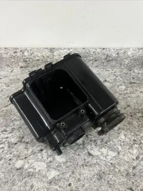 3570-001 Arctic Cat 250 300 2x4 4x4 Airbox Air Filter Housing 1998-2005 Oem