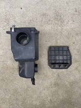 11010-15711 Kawasaki 1997-1998 Prairie 400 Oem Airbox Box Assembly With Lid