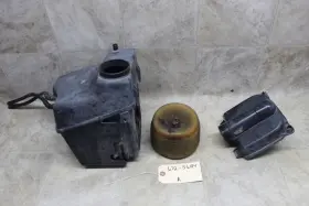 13700-09f00 Suzuki 2000 Quadmaster 500 98-02 Quadrunner Airbox Air Intake Box Read Descr