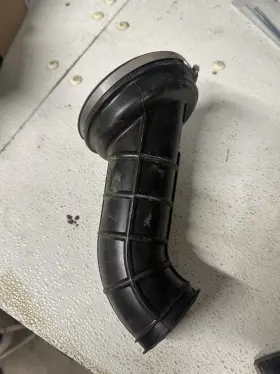 13881-03gf0 Suzuki 07 Vinson 500 Lt-f500f Oem Airbox Outlet As24