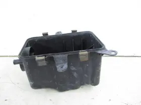 5uh-e4411-00 Yamaha 04 11 Grizzly 350 450 Airbox Housing 2004-2011
